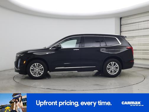 2025 Cadillac XT6 Luxury