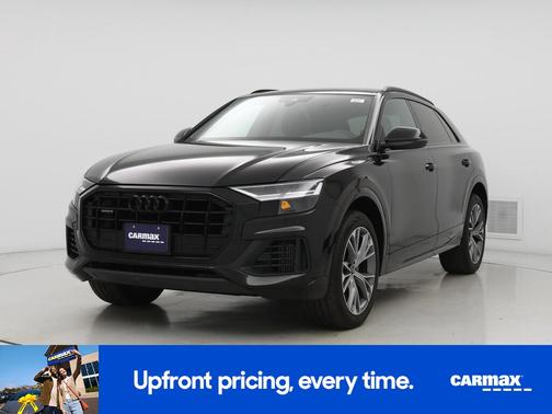 2022 Audi Q8 Premium