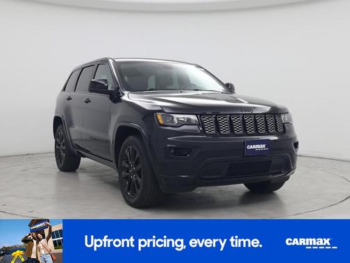 Black 2019 Jeep Grand Cherokee Altitude