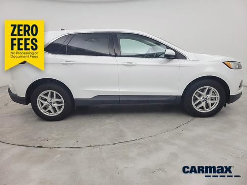 White 2022 Ford Edge SEL