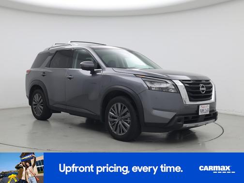 Gray 2025 Nissan Pathfinder SL