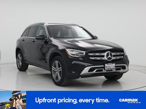 Black 2022 Mercedes-Benz GLC 300