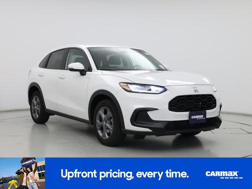 White 2026 Honda HR-V LX