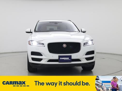2017 Jaguar F-PACE Premium
