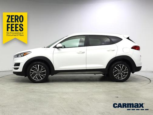 White 2020 Hyundai TUCSON SEL