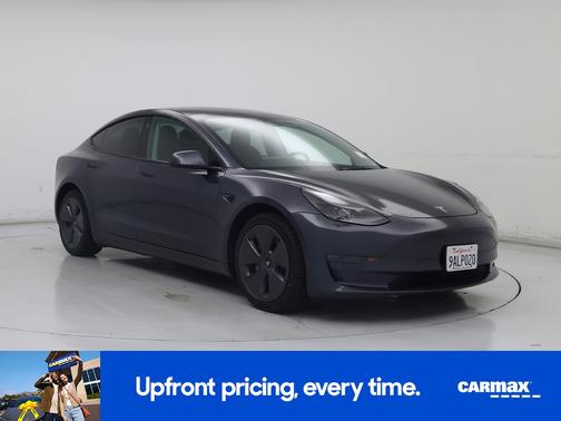 Gray 2022 Tesla Model 3 Long Range