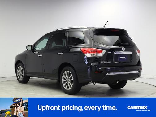 2015 Nissan Pathfinder SV