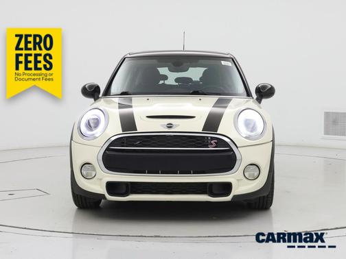 White 2015 MINI Hardtop S