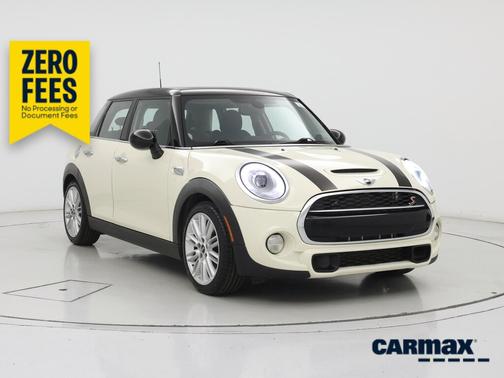 White 2015 MINI Hardtop S