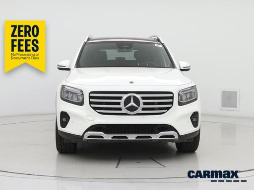 White 2025 Mercedes-Benz GLB 250