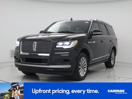 2023 Lincoln Navigator Standard
