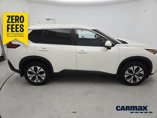 White 2023 Nissan Rogue SV