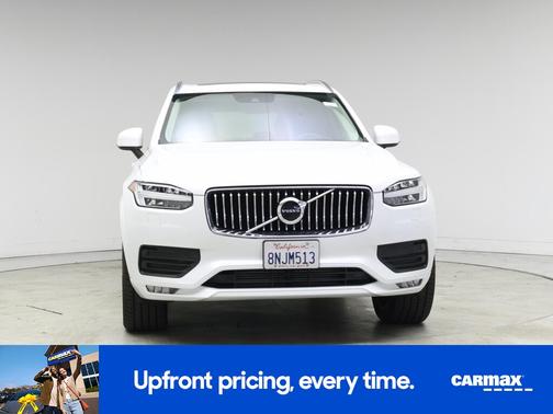 2020 Volvo XC90 T6 Momentum