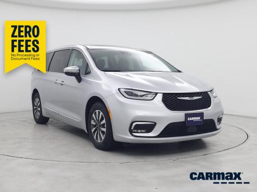 Silver 2023 Chrysler Pacifica Hybrid Limited