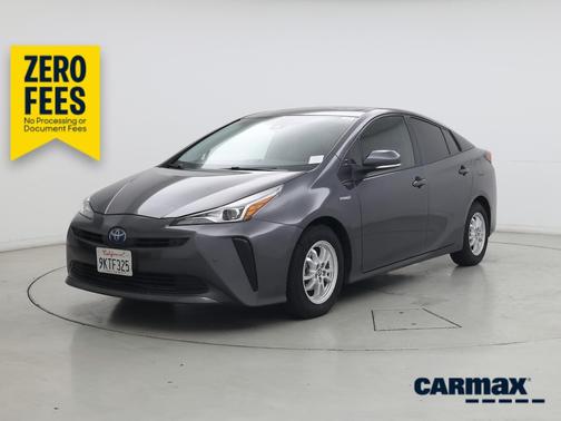 Gray 2022 Toyota Prius LE
