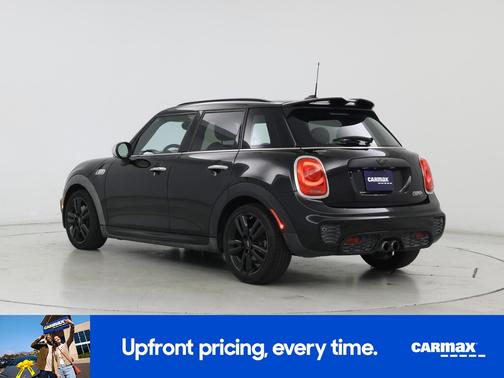 Black 2017 MINI Hardtop S