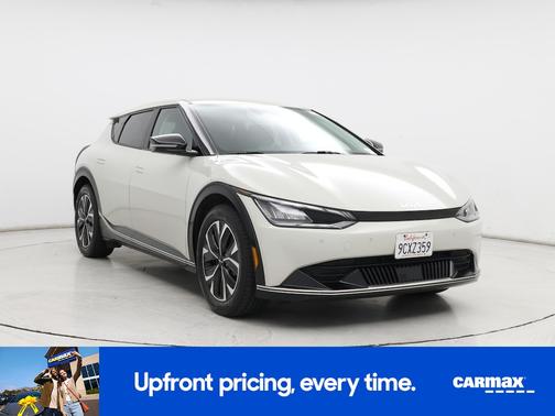 White 2022 Kia EV6 Wind