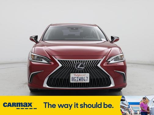 2019 Lexus ES 300h