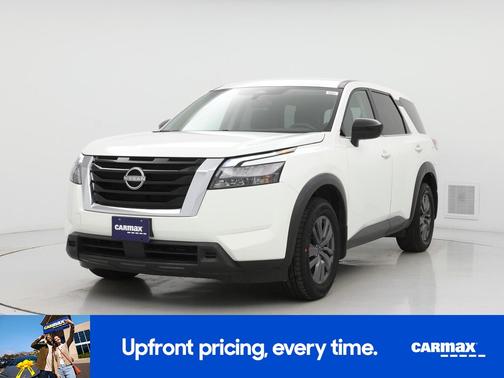 2024 Nissan Pathfinder S