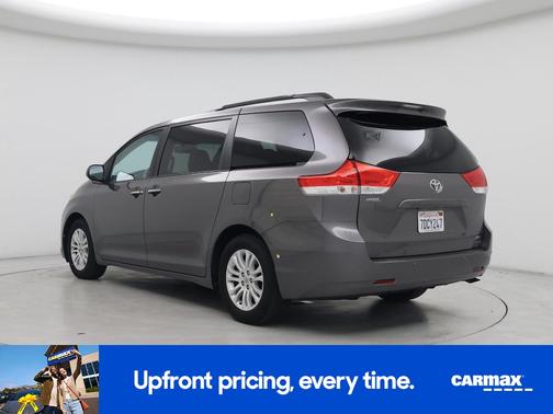 2014 Toyota Sienna XLE