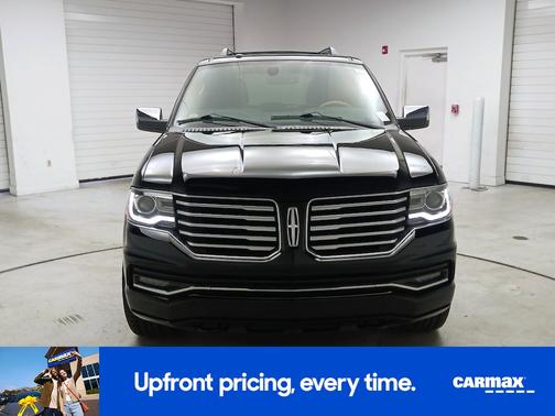 2016 Lincoln Navigator Select