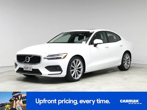 2021 Volvo S60 T5 Momentum