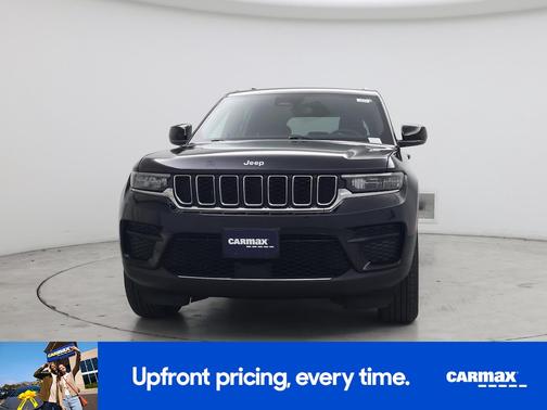 Black 2024 Jeep Grand Cherokee Laredo