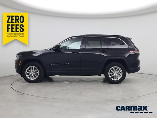 Black 2024 Jeep Grand Cherokee Laredo
