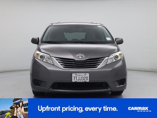 2016 Toyota Sienna LE