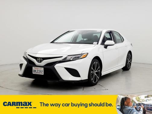 2019 Toyota Camry SE