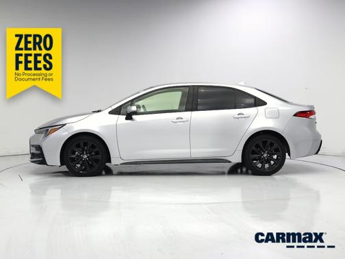 Silver 2023 Toyota Corolla SE
