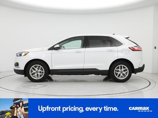 White 2022 Ford Edge SEL