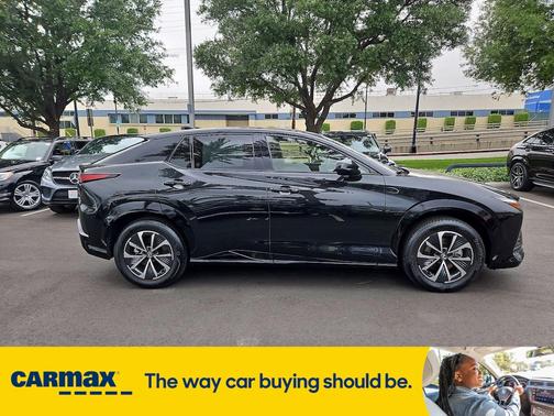 2024 Lexus RZ 300e Premium