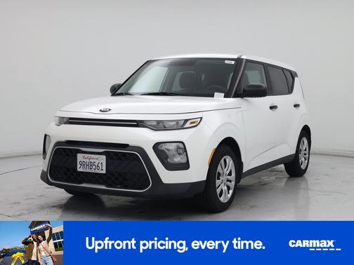 White 2020 Kia Soul LX