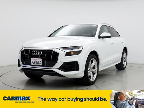 2022 Audi Q8 Premium