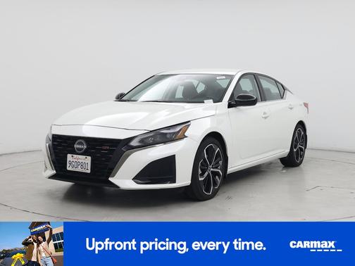 Pearl 2023 Nissan Altima SR