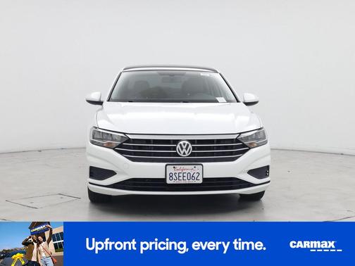 White 2020 Volkswagen Jetta SE