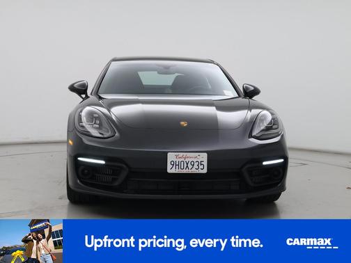 2023 Porsche Panamera Platinum