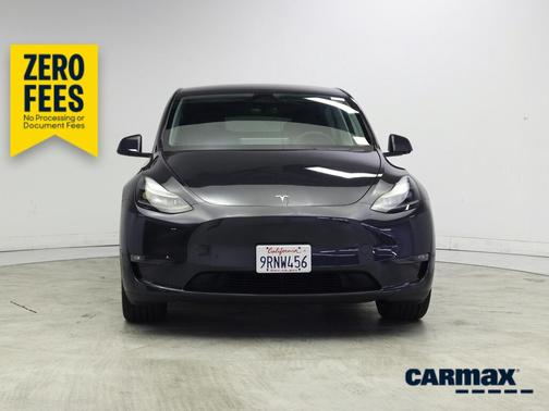 Gray 2025 Tesla Model Y Long Range