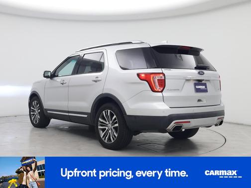 Silver 2017 Ford Explorer Platinum