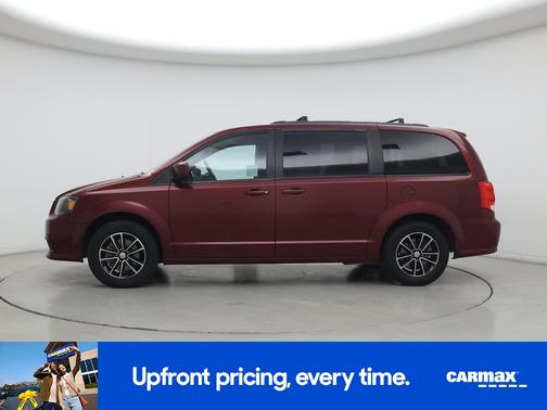 Burgundy 2018 Dodge Grand Caravan GT