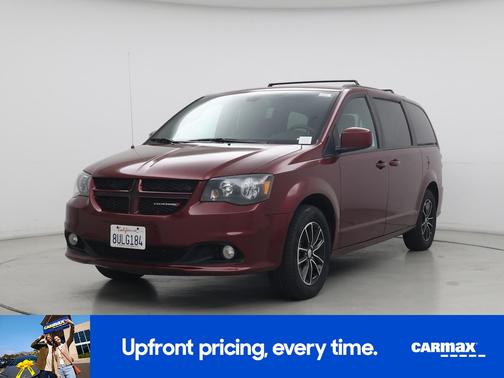 Burgundy 2018 Dodge Grand Caravan GT