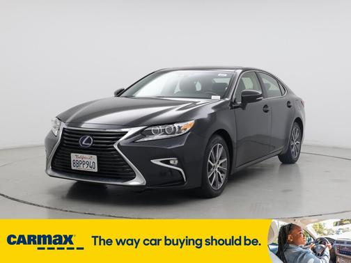2018 Lexus ES 300h