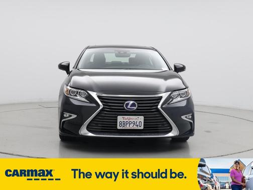 2018 Lexus ES 300h