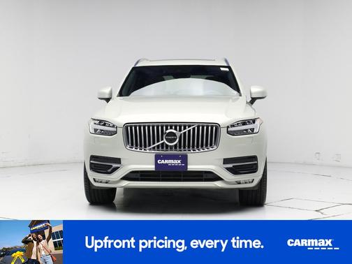 2022 Volvo XC90 T6 Inscription