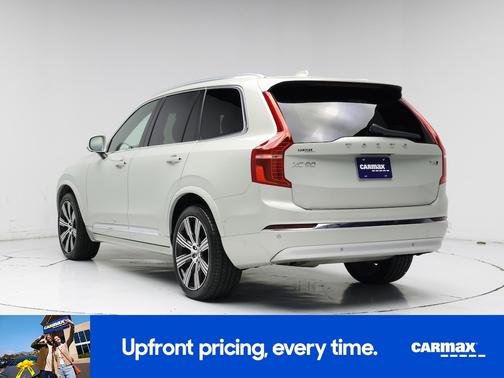 2022 Volvo XC90 T6 Inscription