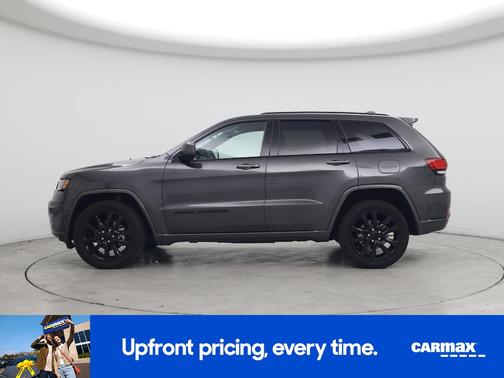 Gray 2017 Jeep Grand Cherokee Altitude