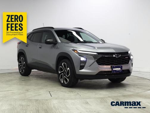 Gray 2024 Chevrolet Trax 2RS