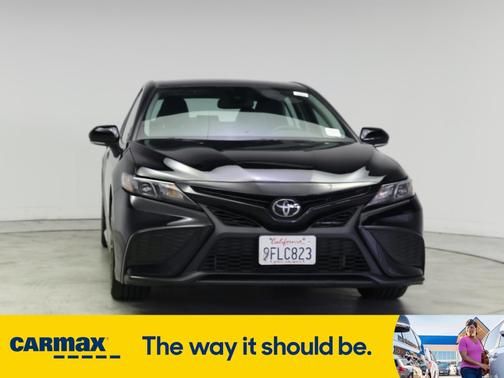 2023 Toyota Camry SE Night Shade