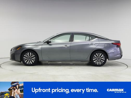 2023 Nissan Altima SV